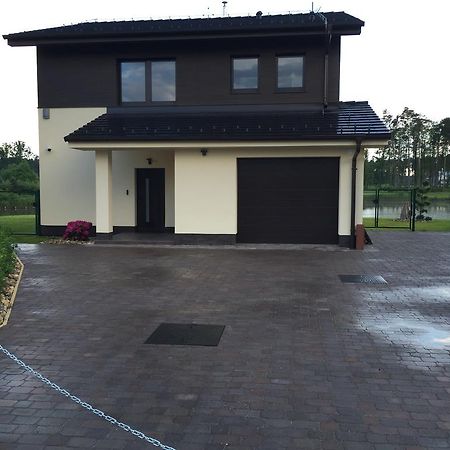 Golfbay Villa Senica Exterior photo